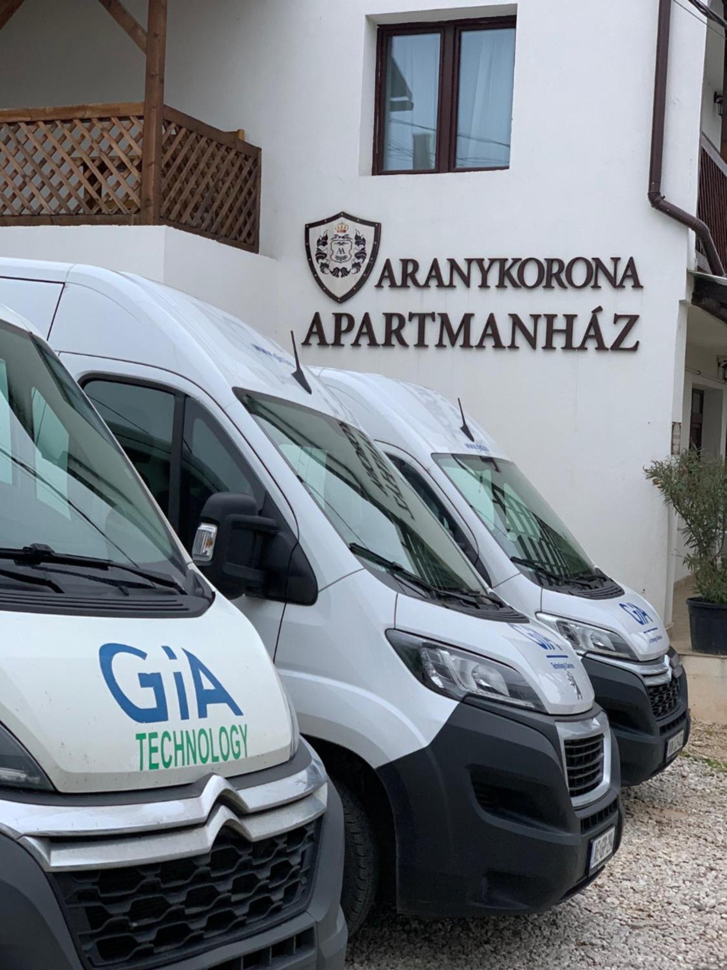Aranykorona Hotel ミシュコルツ エクステリア 写真